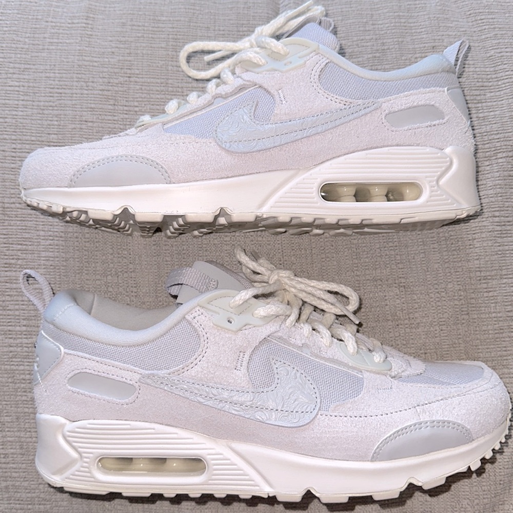 Nike Air Max 90 Futura SE Sneakers in Photon Dust/Sail/Tawny